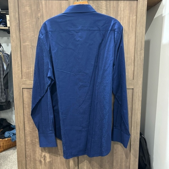 Robert Graham Large Button Up Shirt Blue Printed Cuffs - Picture 2 of 16